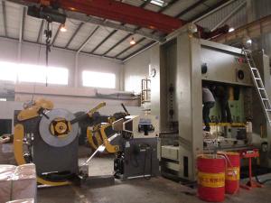 Wholesale Material Rack 3 - In - 1 High Speed Feeder , Punch Leveling Feeder from china suppliers