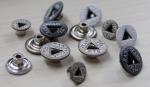 Snap / Sewing Custom Clothing Buttons Painted In Gun Metal / Shiny Silver