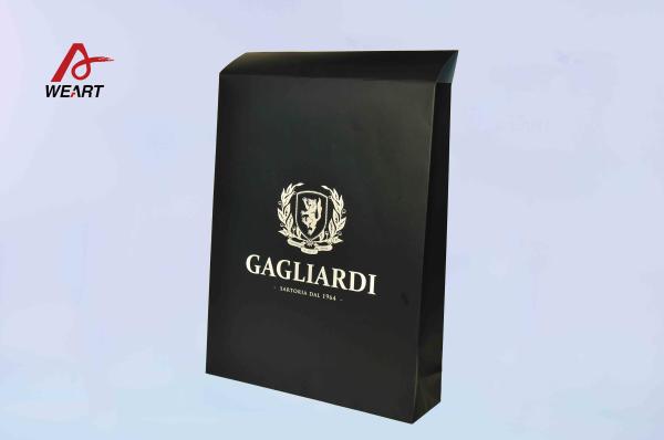 Special Customized Christmas Paper Gift Bags Blue Color Embossed Logo With Blue