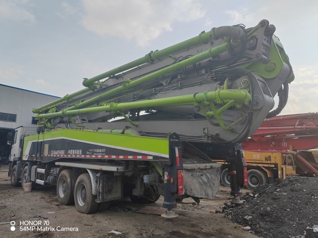 2019 Zoomlion 63m Concrete Boom Pump on Mercedes Benz Concrete Pump Truck Construction Machinery