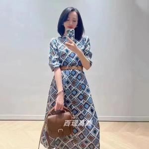 Wholesale Silk Elastic Twill crepe DE chine 20MM Antiflaming Anti-Wrinkle Scarf Digital printed Design for fashion luxury Dress from china suppliers