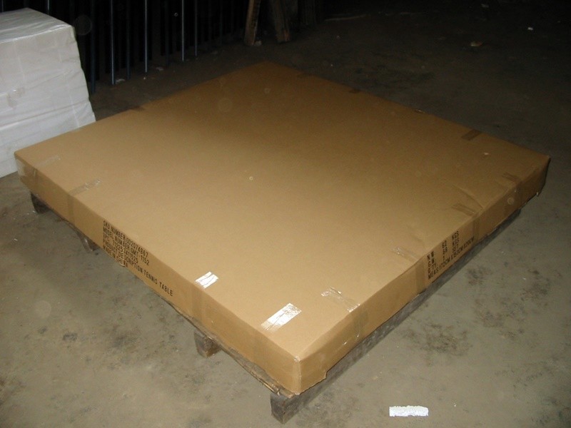 Deluxe 108 Inches Outdoor Folding Table Tennis Table Competition Ping Pong Table
