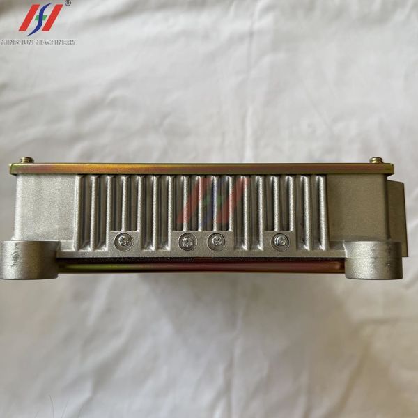 LQ22E00053F1 Excavator ECU For Kobelco SK200-6 Engine Electronic Control Unit