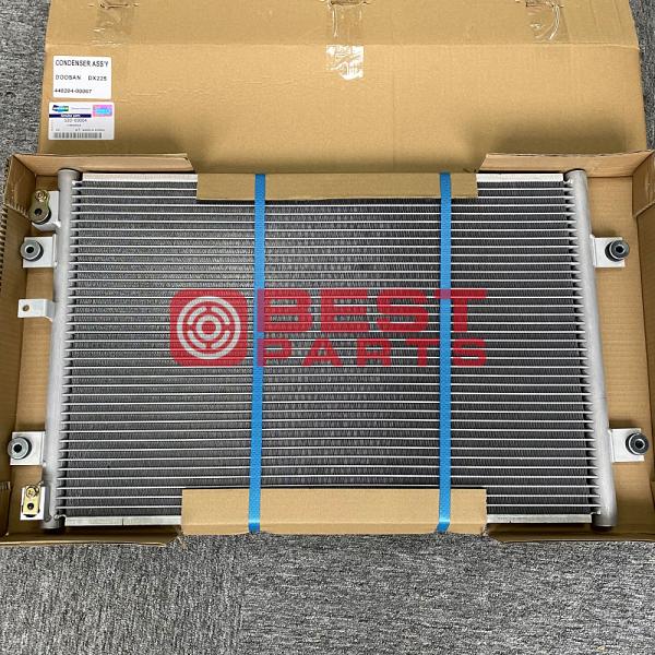 Air Conditioning Condenser Excavator Engine Parts 520-00004 For Doosan