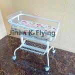 Tilted Hospital Baby Cot , 900mm Manual Medical Bed