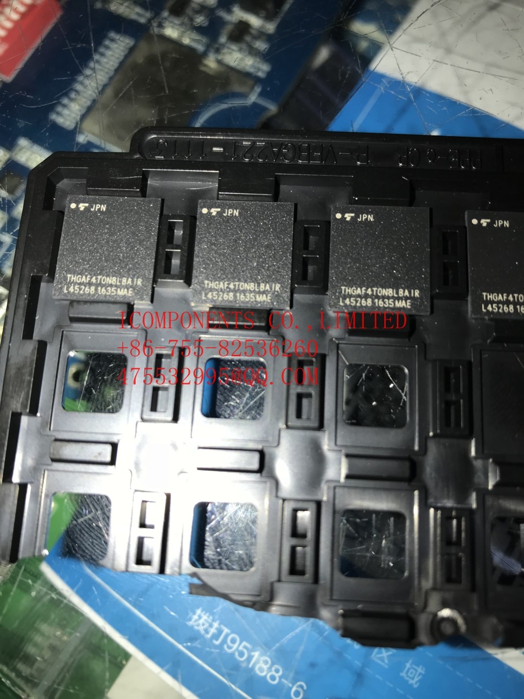 THGBMHT0C8LBAIG FLASH - NAND (MLC) Memory IC 128Gb (16G x 8) eMMC