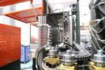 Pharmaceutical Pet Bottle Blowing Machine With High Pressure Lock The Mold