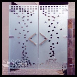 Wholesale High quality factory provided price of the glass for portas and doors from china suppliers