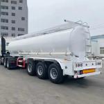 Heavy-Duty 12R20 Tyres With JOST 2"/3.5" Bolted Type Tank Truck Semi-Trailer,