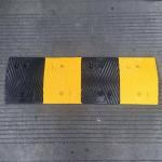2024 Hot Sale Round Heavy Thick Limite Roadway Safety Speed Breaker Bump