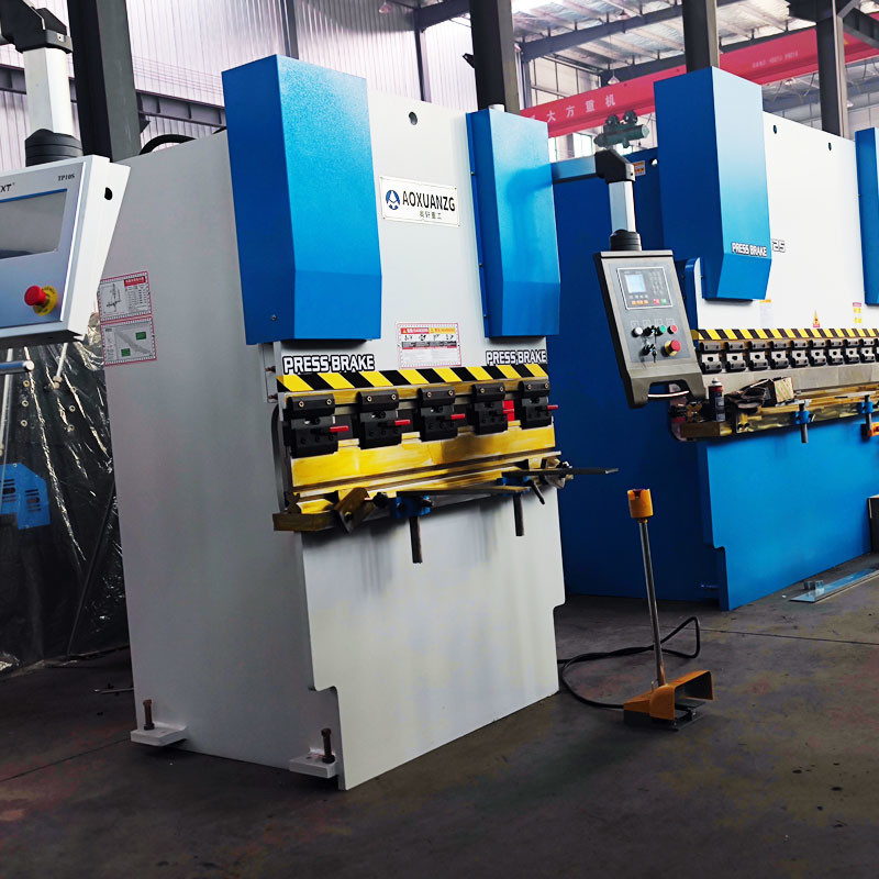 400KN 1200mm Hydraulic Press Brake With E21 Controller Folding