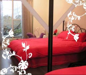 Wholesale Artificial Carving Nontoxic Classic Flower Wall Sticker F013 from china suppliers