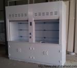 Polypropylene Laboratory Fume Cupboards AC220V Power Sockets SGS Certified