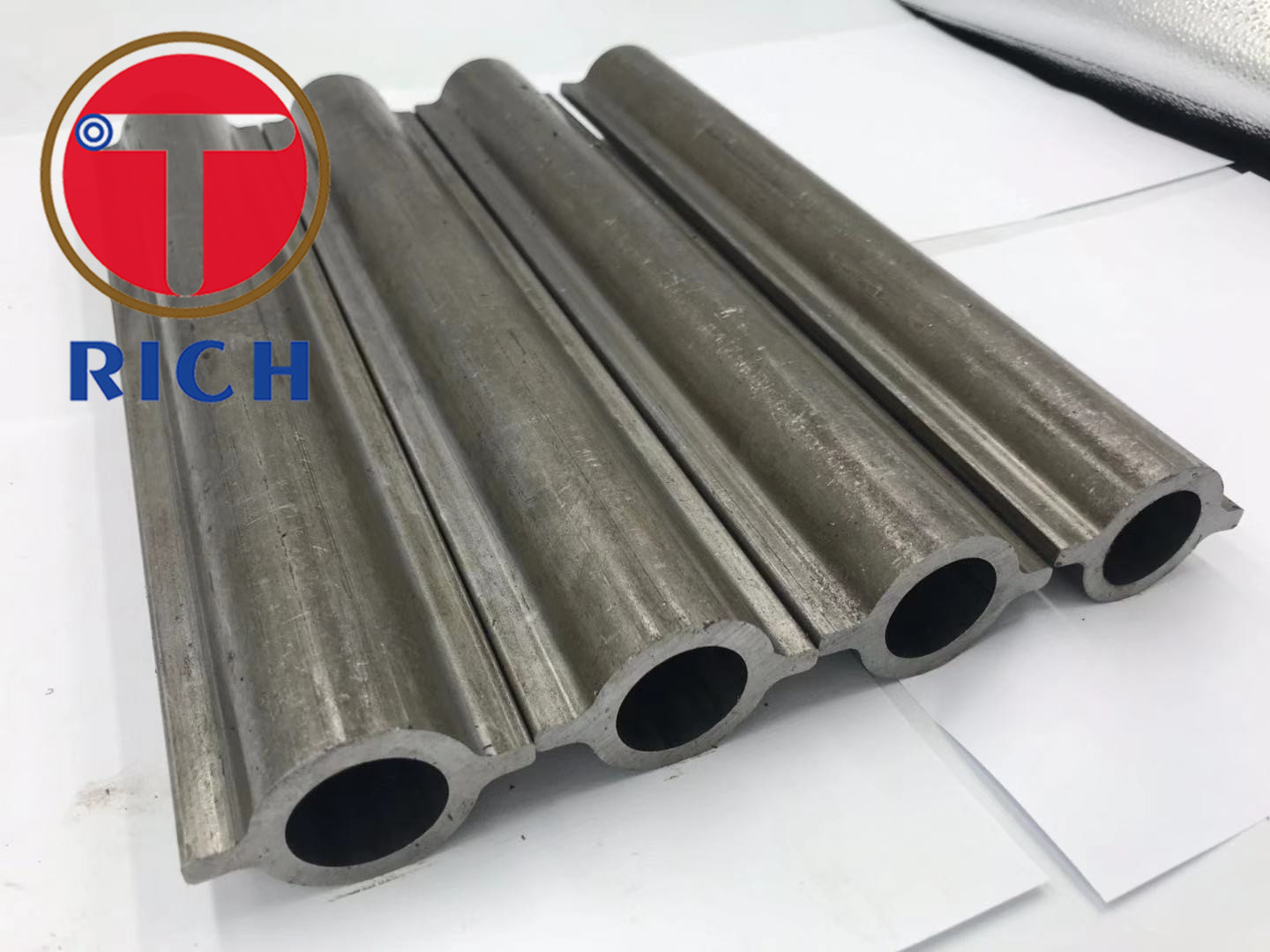 SA192 Profile Seamless Cold Drawn Shaped Carbon Steel Two Fins Pipe Round Boiler Finned Tube