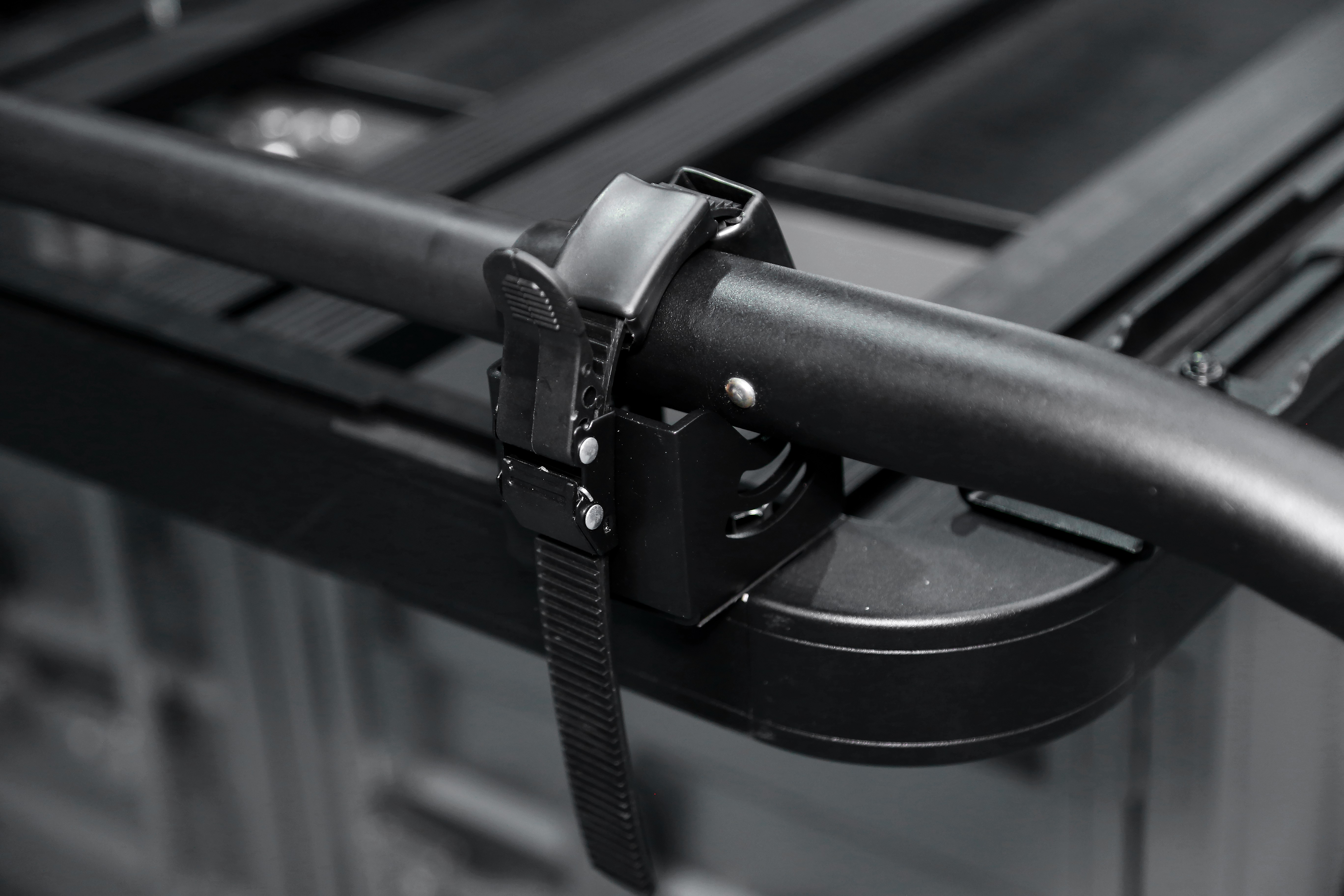 Alu Alloy Car Shovel Mount OEM Roof Rack Shovel And Jack Holder