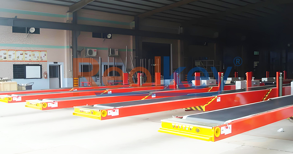 Customizable Models Telescopic Belt Conveyor For Truck Loading Unloading