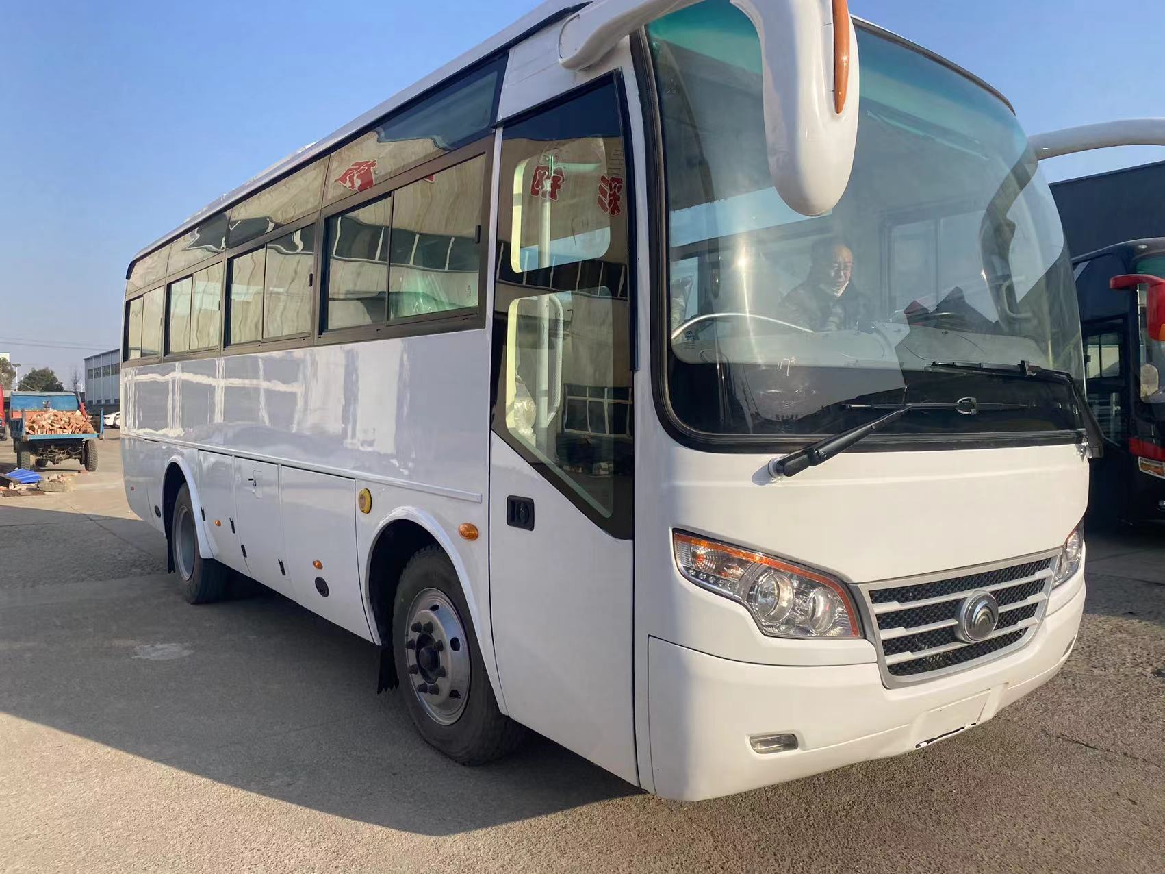 Left Hand Drive 35 Seats Used Luxury Bus Design Euro 3 Optional
