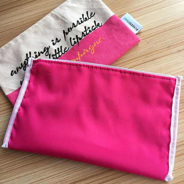 Natural Color Zip Up Makeup Bag , Polyester / Satin Lining Small Cloth Bags With Zipper