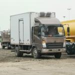 HOWO Freezer Box Truck 18t Light Small Reefer Truck Refrigerator