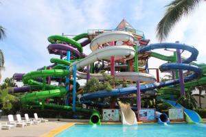 Wholesale OEM Outdoor Aqua Amusement Park Water Sport Games Pool Fiberglass Slide for Kids from china suppliers