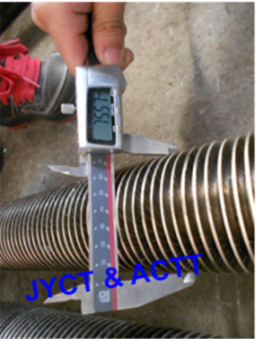 SA213 T22 Spiral Carbon Steel Fin Tube With U Bend For Marine Boiler / Economizer