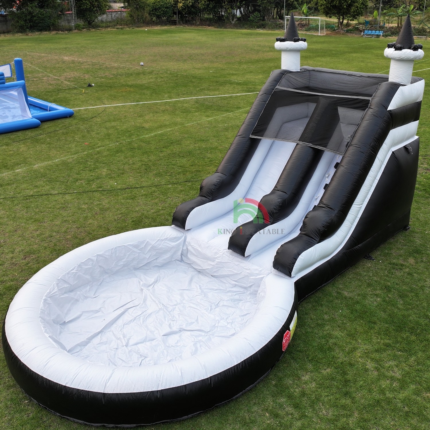 Water Slide Inflatable White And Black Waterslide Kids Slide With Bigger Water Splash Pool