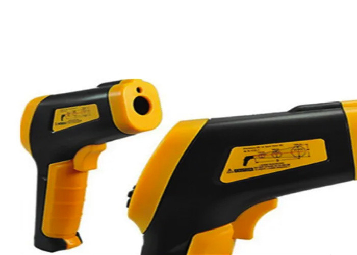 Emissivity 0.95 Infrared Laser Thermometer High Resolution 9V Battery Power Supply