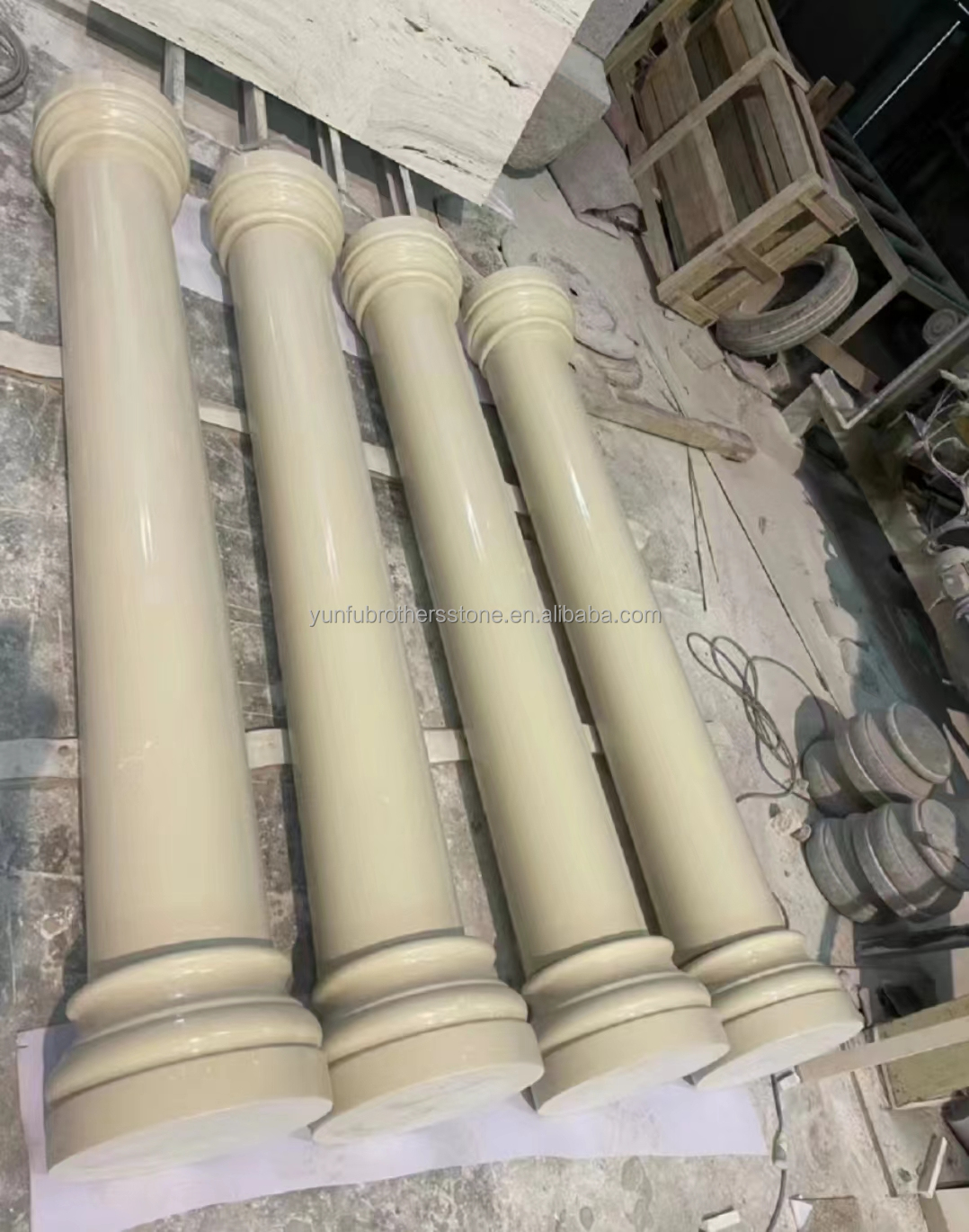 2700kg/m3 Granite Stone Hand Carved Cut-to-Size Pillar for Exterior Column Design
