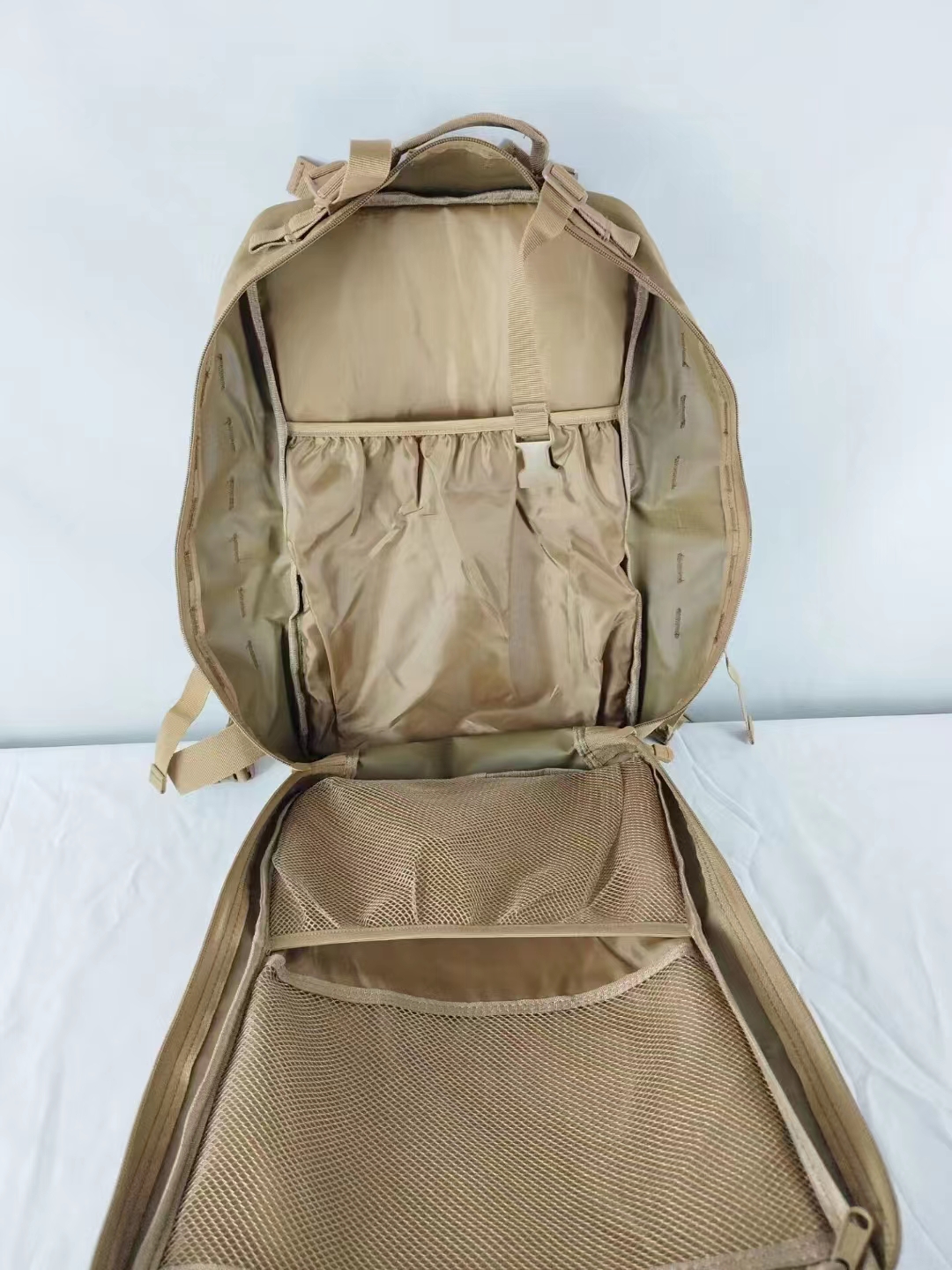 Large Capacity Waterproof Backpack for Outdoor Sport Hiking Treeking Sprot Traveling