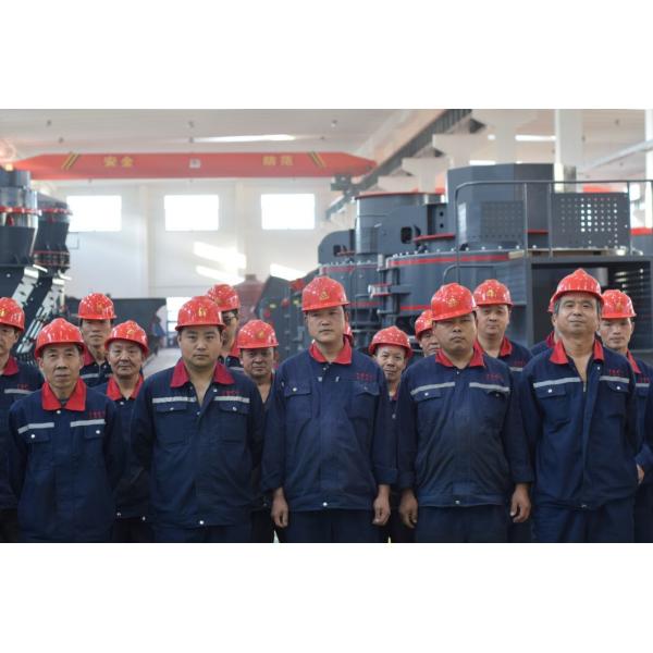 60-300 Tph Mobile Stone Crusher with Advanced Technology and Low Maintenance Cost
