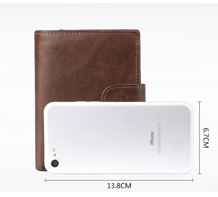 Men's Casual Short Billfold Wallet with Cowhide Leather and Polyester Lining