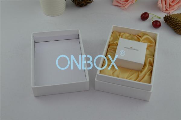 Quality White Luxury Jewellery Packaging Boxes Set White Specialty Paper For Ring , Necklace , Earring for sale
