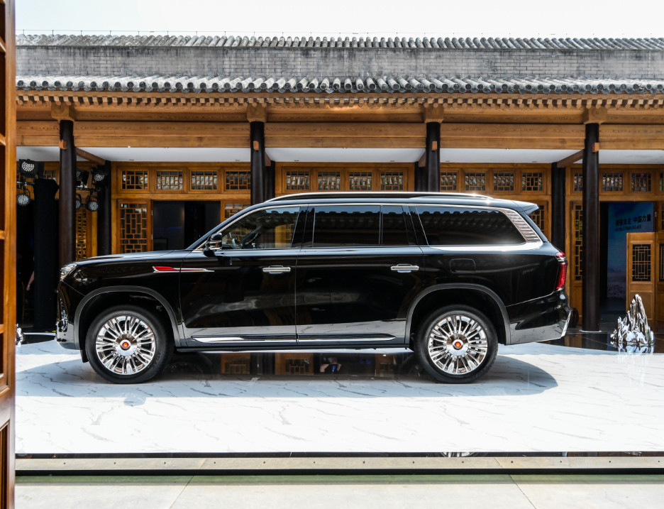 Hongqi S7 Large Luxury Vehicle Automobile 6 Seater 4 Seater SUV Gasoline