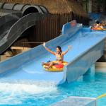 Outside Fiberglass Water Park Equipment Water Pool Slides Entertainment