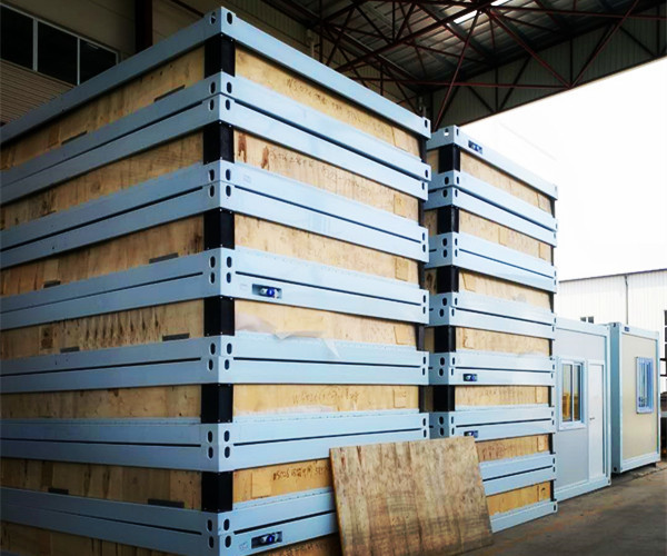 Economical Practical Residential Moving Containers Steel Tube Cross Member Roof Panel