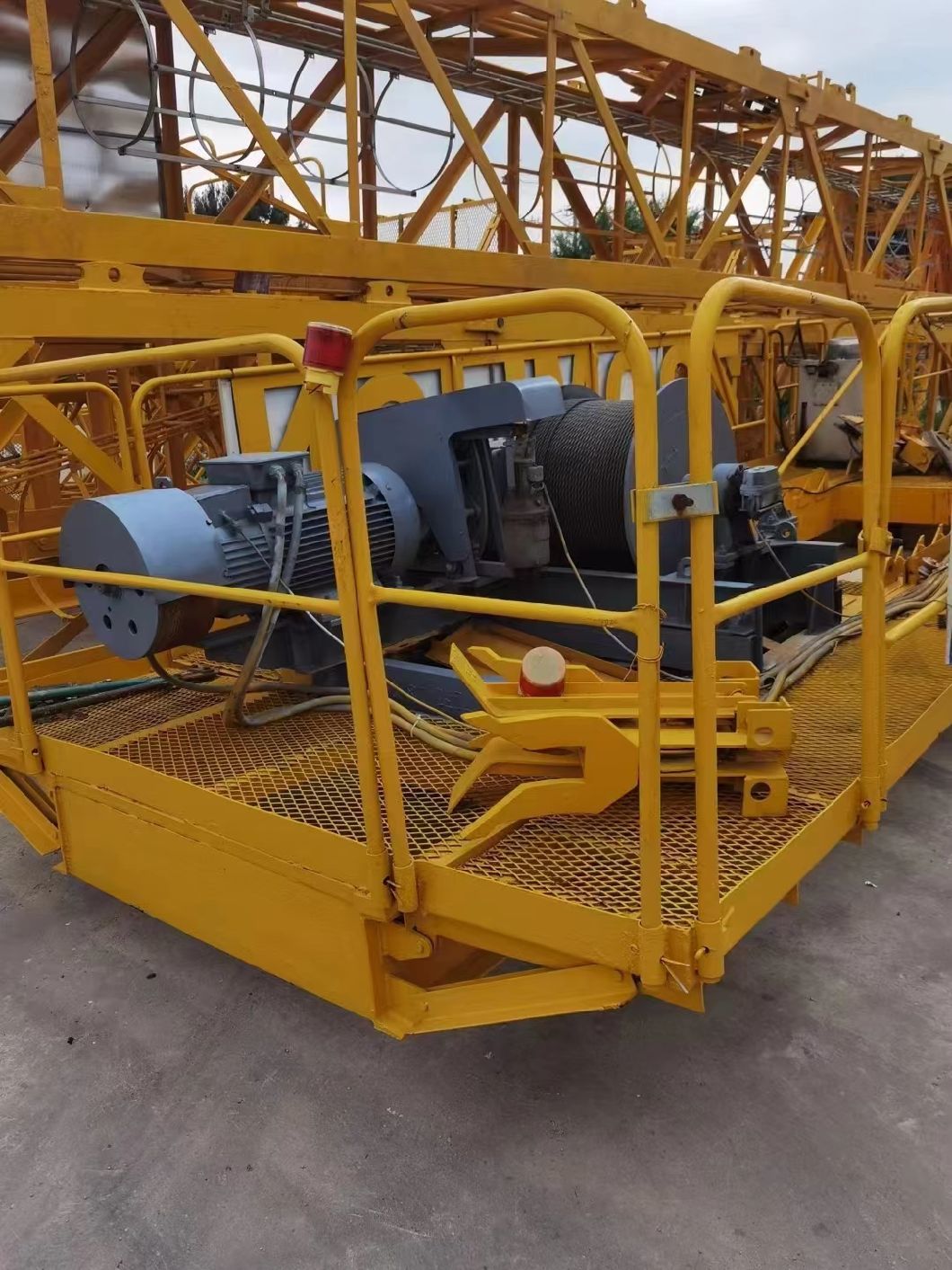 2021 Zoomlion Used Tower Crane 6015-8 Sales