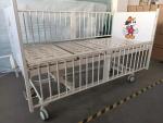 White Hospital Baby Crib With Cartoon Pictures OEM Available