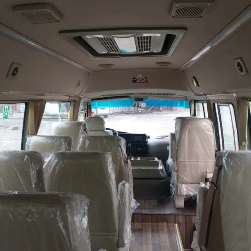 LHD Coaster Bus 30 Seaters Good Condition Fuel Type Diesel Curb Weight 3000kg