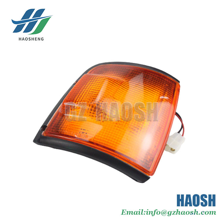 Corner Lamp RH Yellow For Isuzu TFR54 8-94473429-1 8-94473429-0 8944734291 8944734290