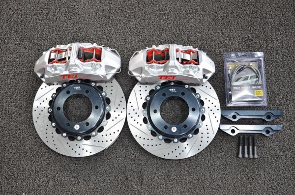 BBK Big Brake KIt 6 Piston Brake Kit For Toyota Prado 20 Inch Wheel Front S40 4