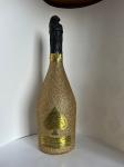 Level Relief Glass Bottle Of Liquor Glass Material and Cap with Brush Sealing