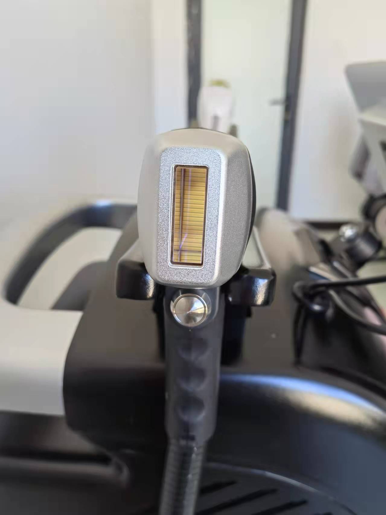Stationary Style 808nm/755nm/1064nm Diode Laser Hair Removal Machine for Professional