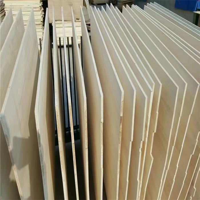 Finger Joint Board Finished And Clean Surface For Pine Paulownia Poplar Rubber Wood