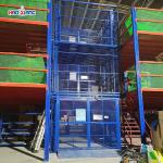 Blue 20000kgs Hydraulic Cargo Lift Elevator With Emergency Stop