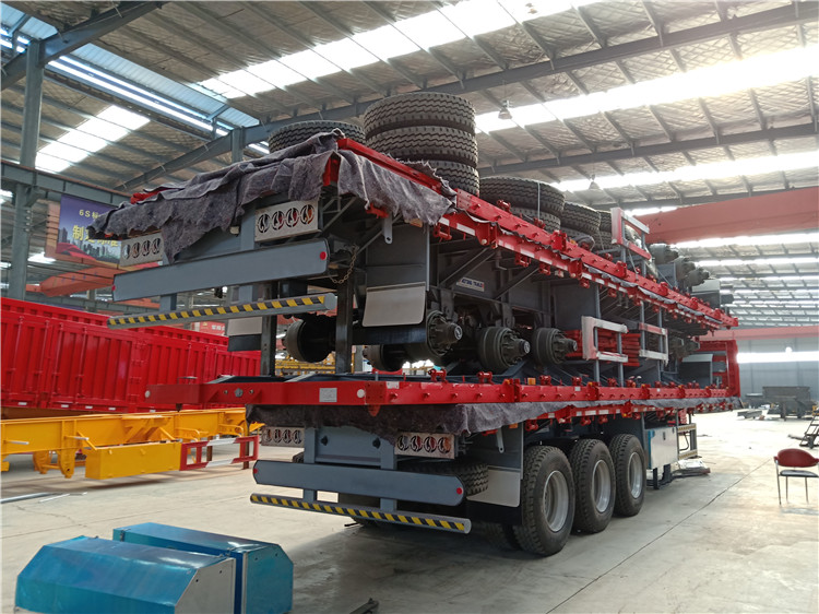 3 Axle 1800mm Side Wall Fence Cargo Semi Trailer for Transporting Livestock Animal Cattle