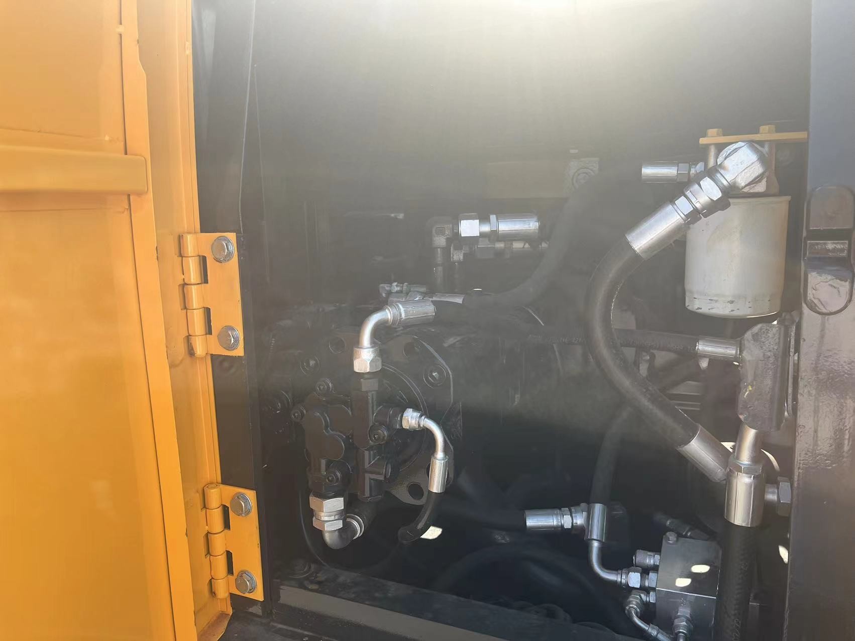 Used Volvo EC140 Hydraulic Excavator 1.0m3 Bucket Capacity Excellent Condition