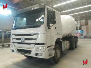 Wholesale SINOTRUK HOWO 8m3 9m3 10m3 Concrete Mixer Truck from china suppliers