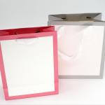 Wholesale Luxury Gift Printing Shopping Tote Paper Bag Recyclable Jewelry Toys