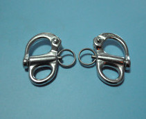 PAIR OF 316 STAINLESS STEEL FIXED SNAP SHACKLE
