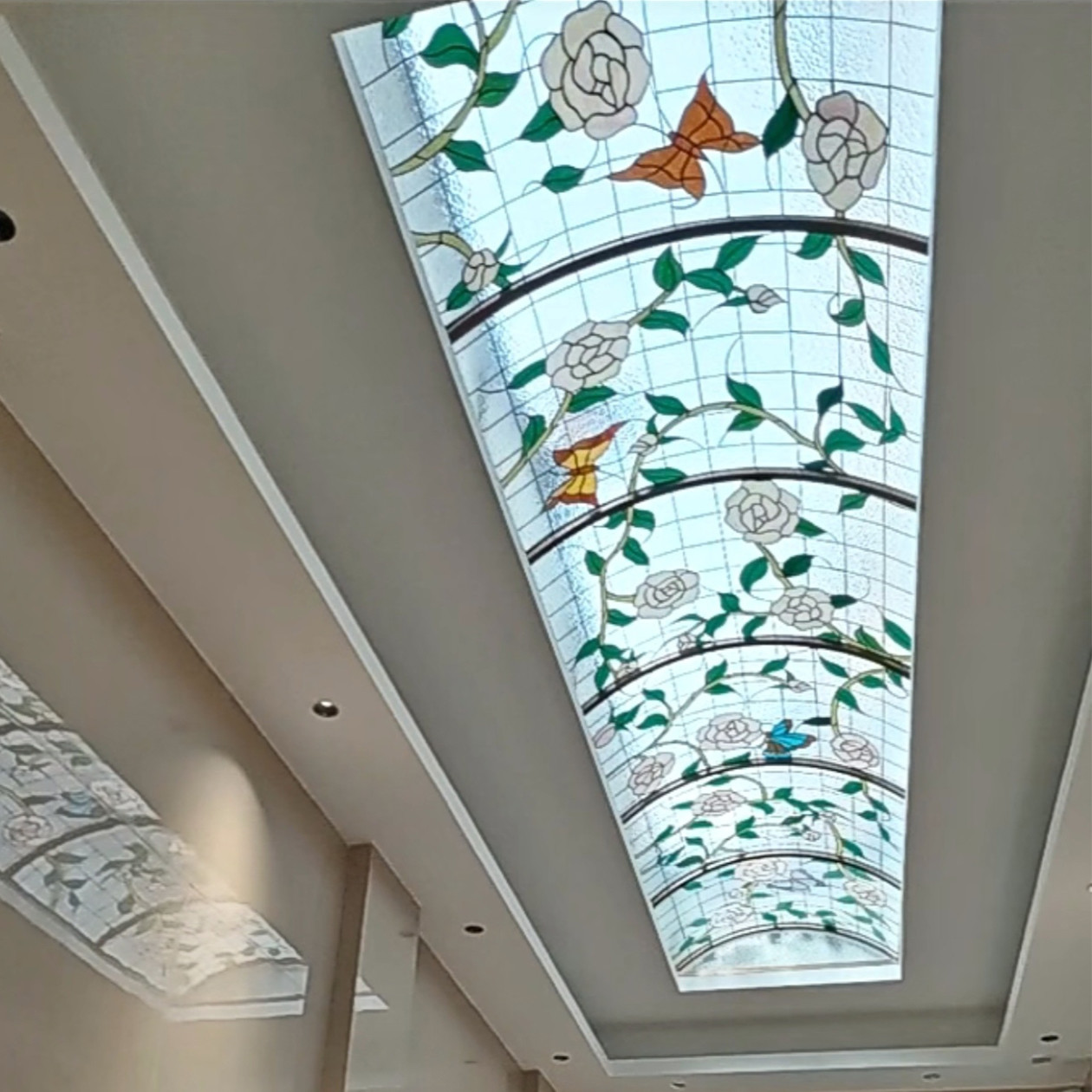 Beautiful Tiffiny Curved Style Stained Glass Home Room Decor For Roof Stained Glass Dome Ceiling